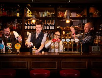Bar at the Lass O'Richmond Hill pub