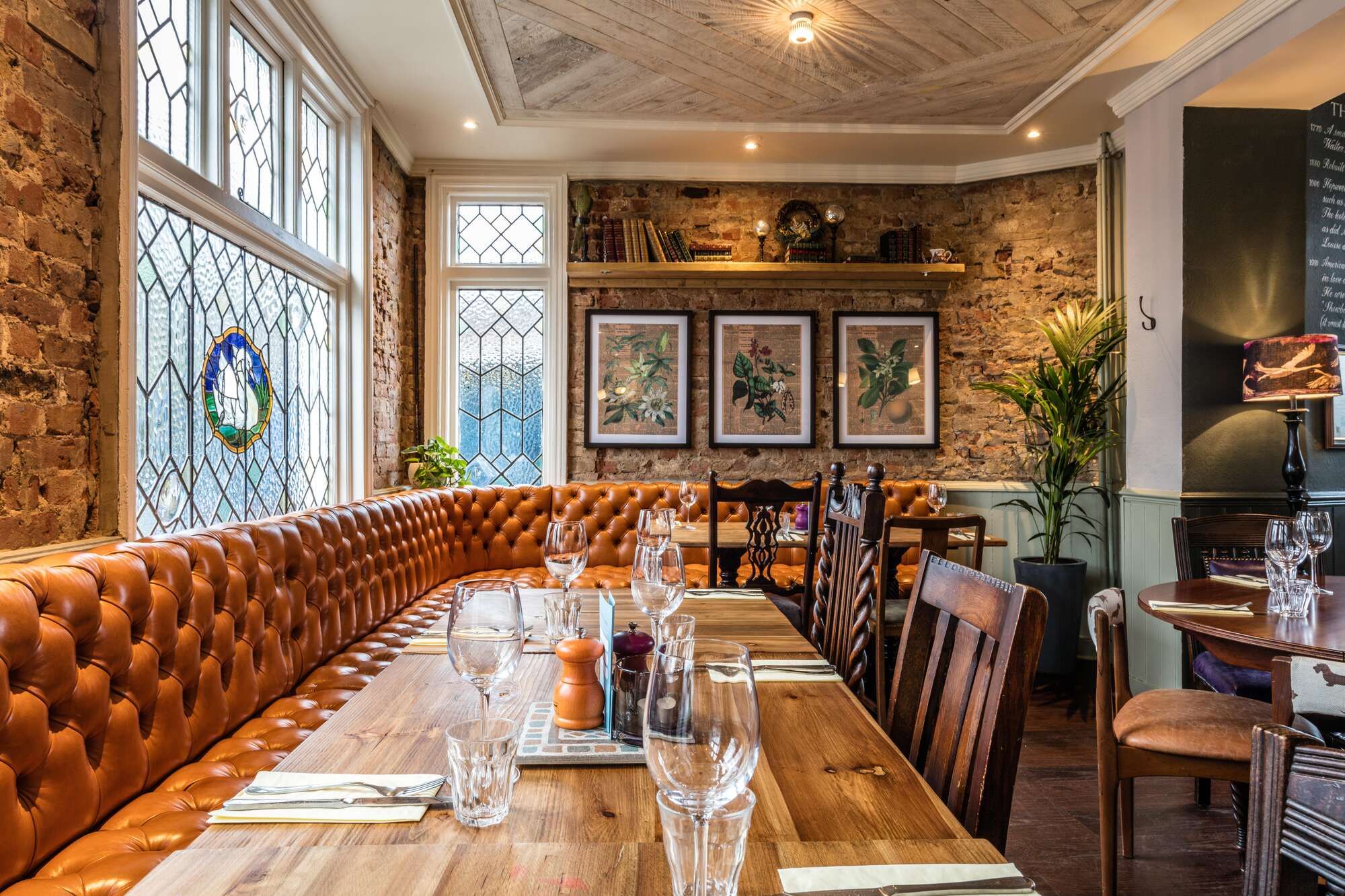 Cosy interiors of The Swan, Walton-on-Thames