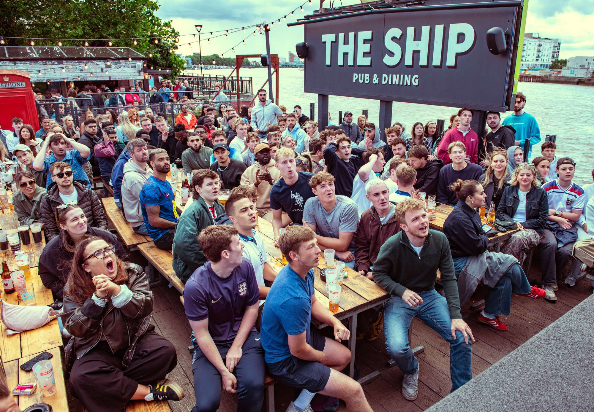 Pub gardens in South West London