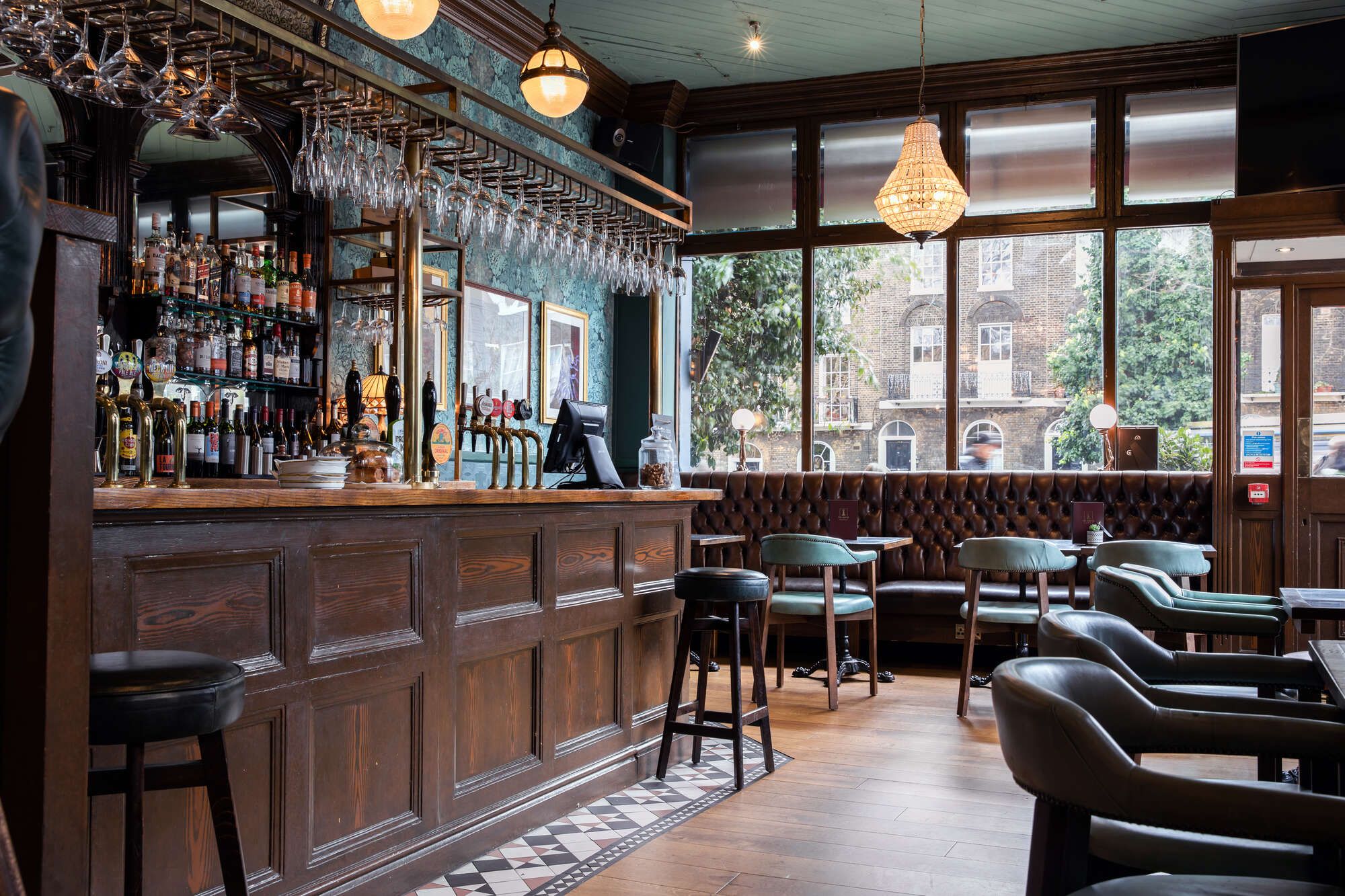 Interior of the Castle pub in Islington