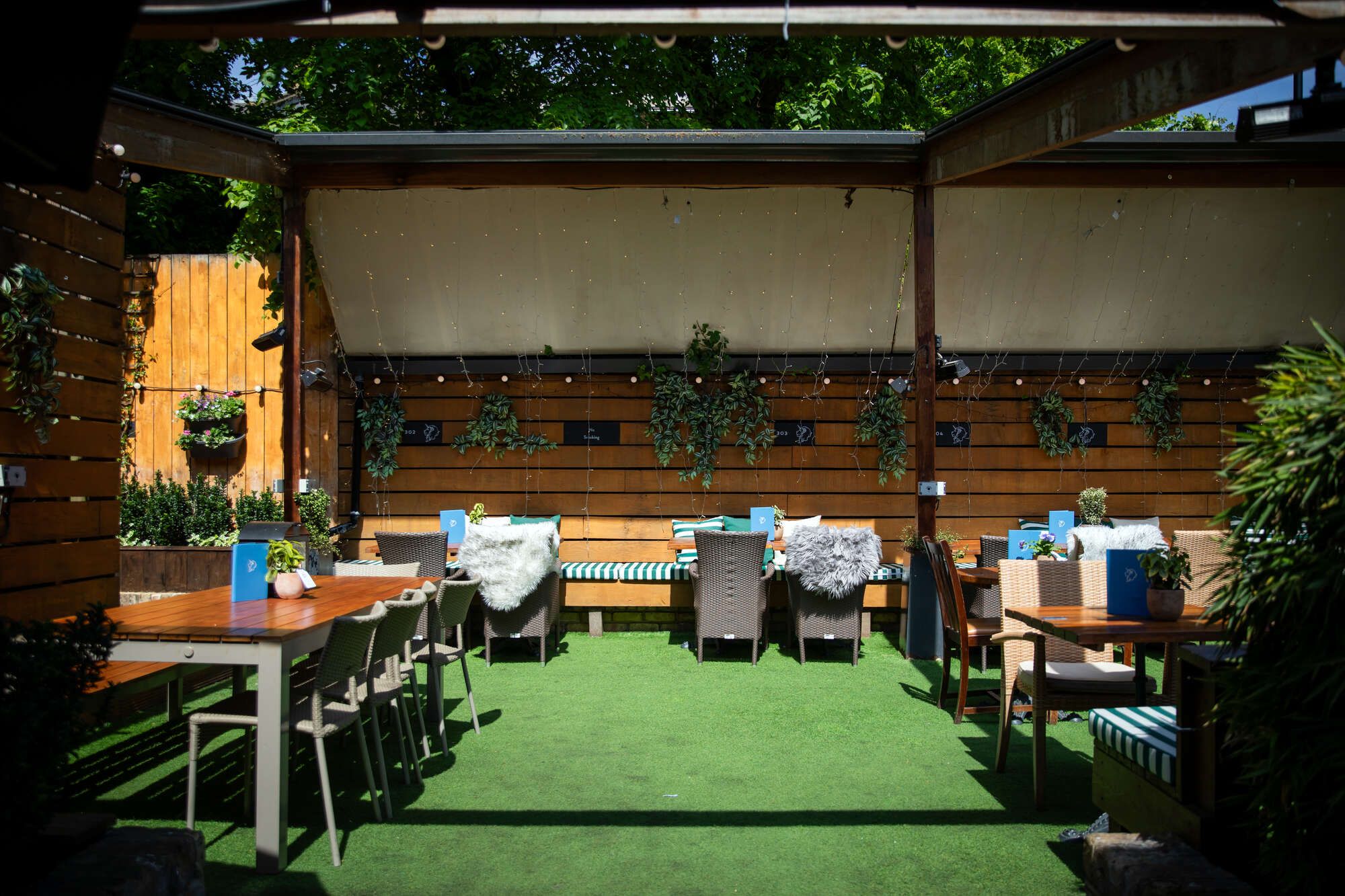 The best garden in Kentish Town at the Lion and Unicorn pub