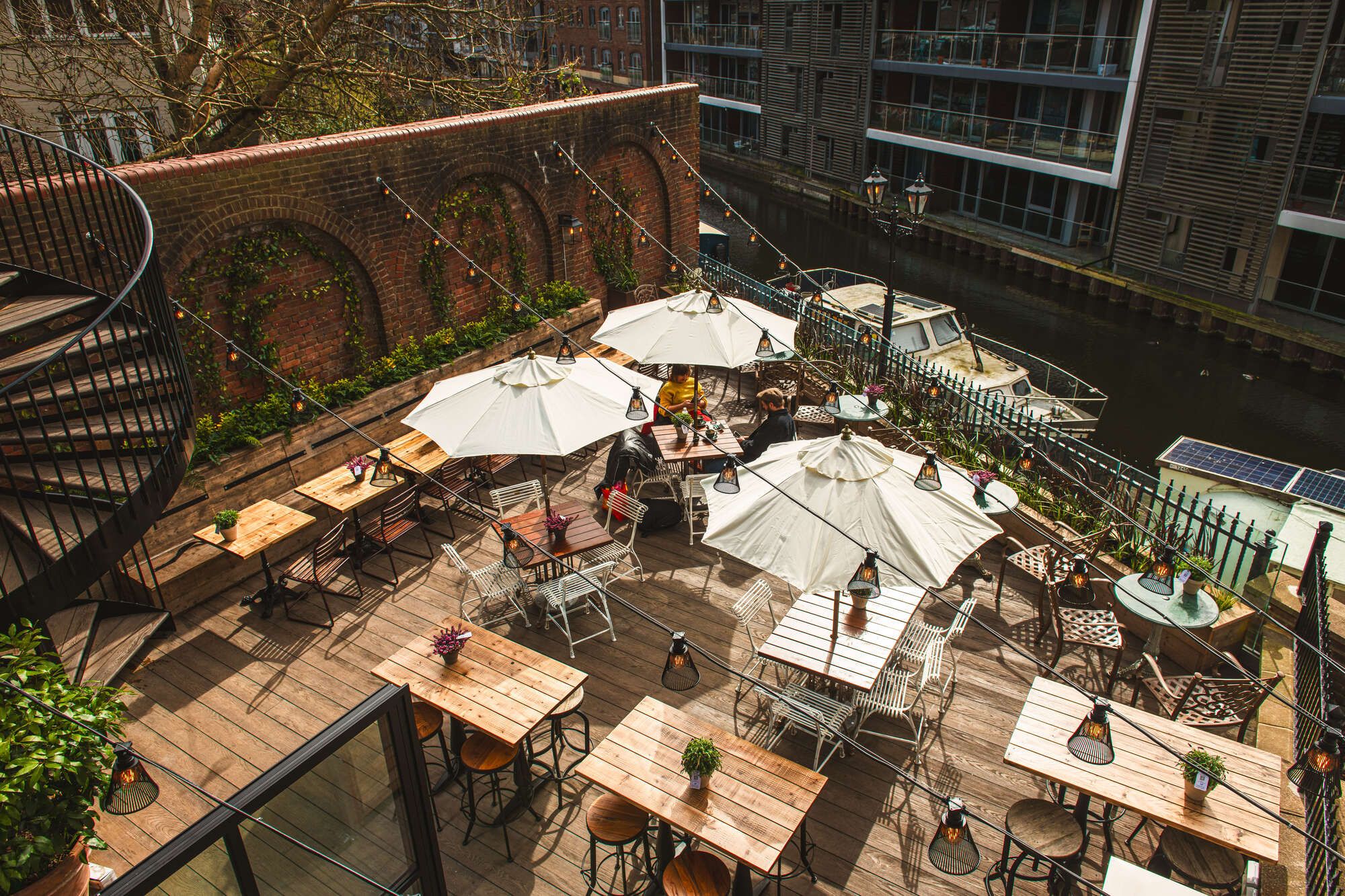 Beer garden next to the cancel in Camden