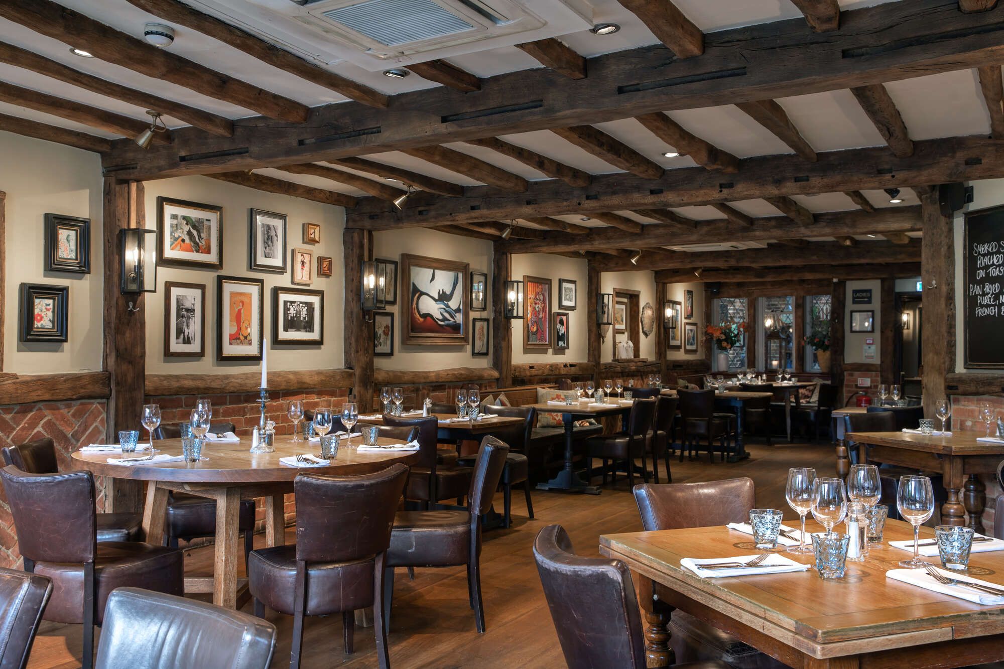 Dining room at the Onslow Arms