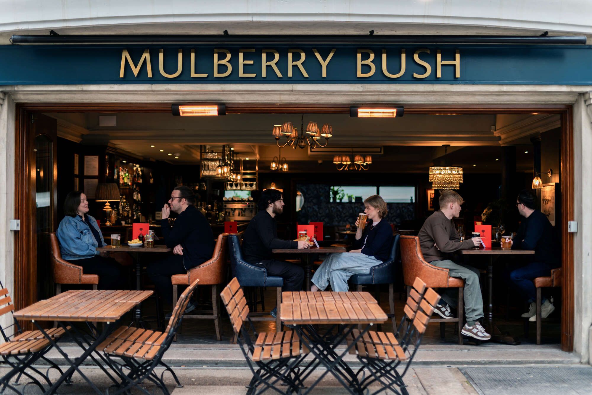 Exterior of the the Mulberry Bush pub